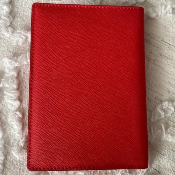 Kate Spade Take The Cake Imogene Passport case wallet like new no tags - Picture 8 of 14